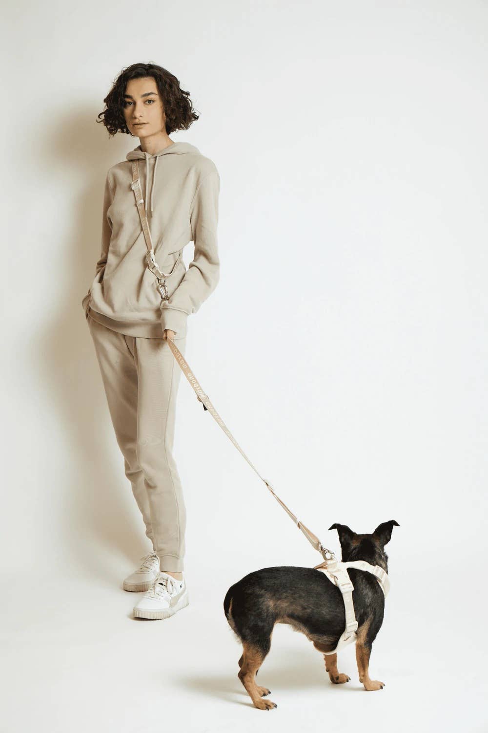GO! With Ease Hands-Free Lead - Ivory