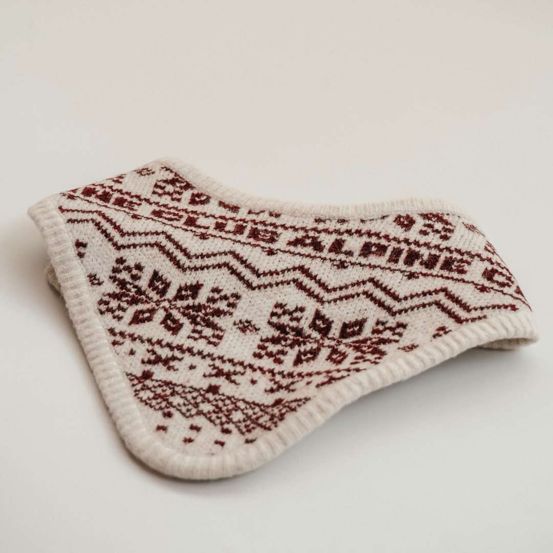 By Teddy soft Snowberry knitted bandana for dogs