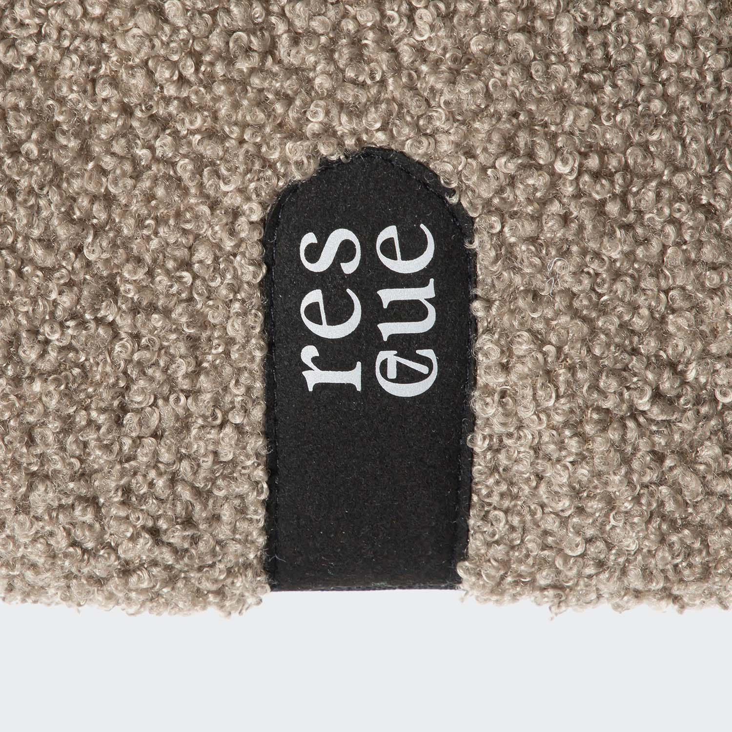 Cloud7 RESC7UE Plush Sandy Brown dog cushion designed for exceptional comfort and relaxation.