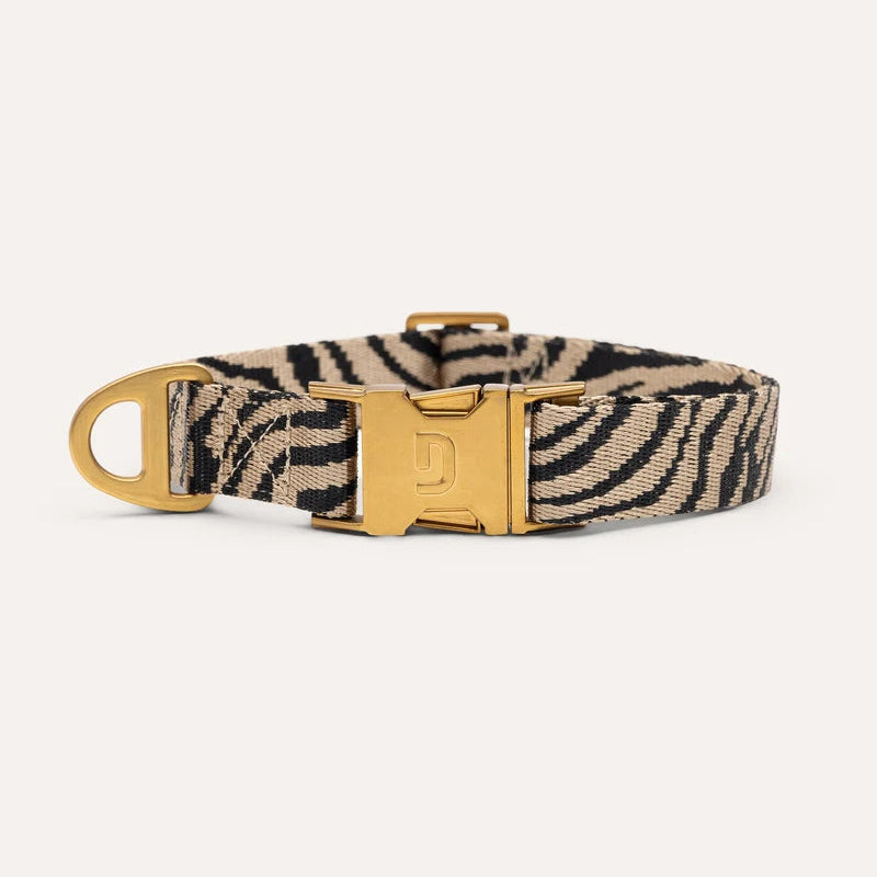 DOGGUO Zebra Dog Collar in beige and black