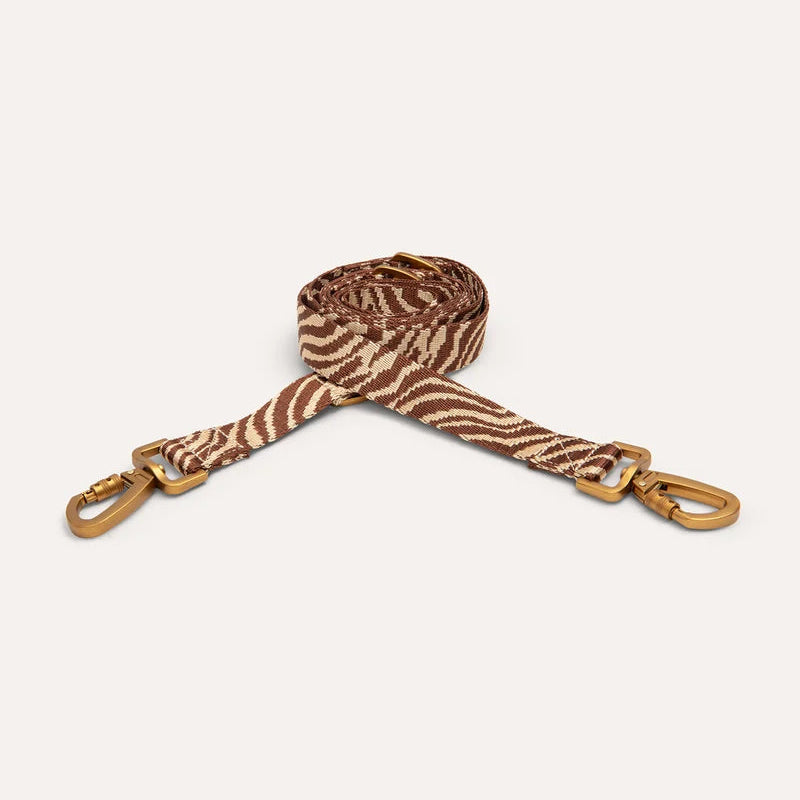DOGGUO Zebra Dog Lead in brown and beige