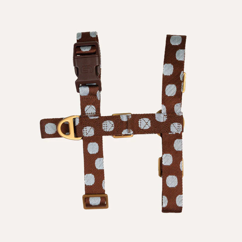 DOGGUO adjustable dog harness with a woven brown and blue dot pattern and premium metal hardware.
