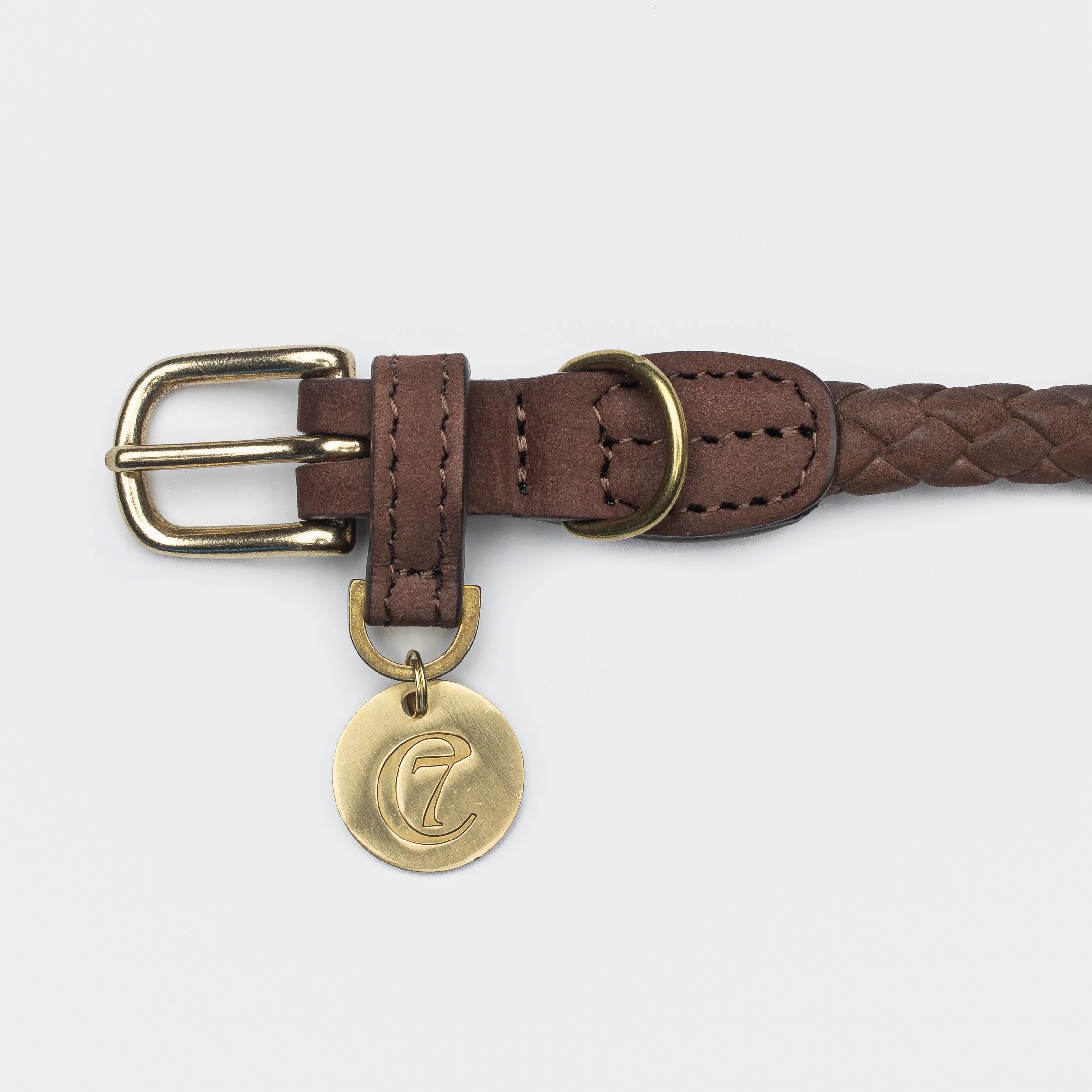 Cloud7 Ravello Hazel dog collar featuring soft nubuck leather and timeless craftsmanship.