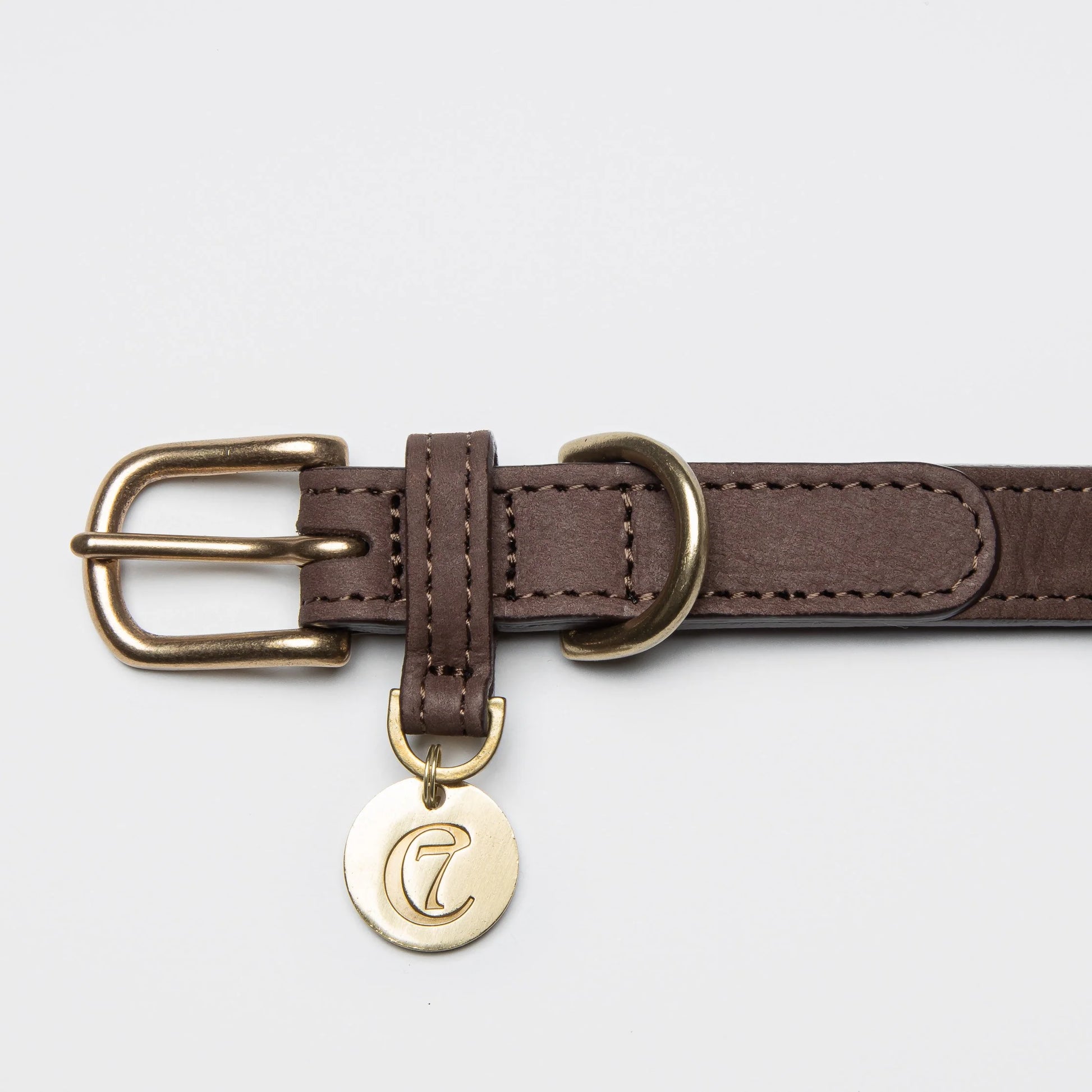 Cloud7 Tiergarten Mocca dog collar designed for everyday comfort and timeless style.