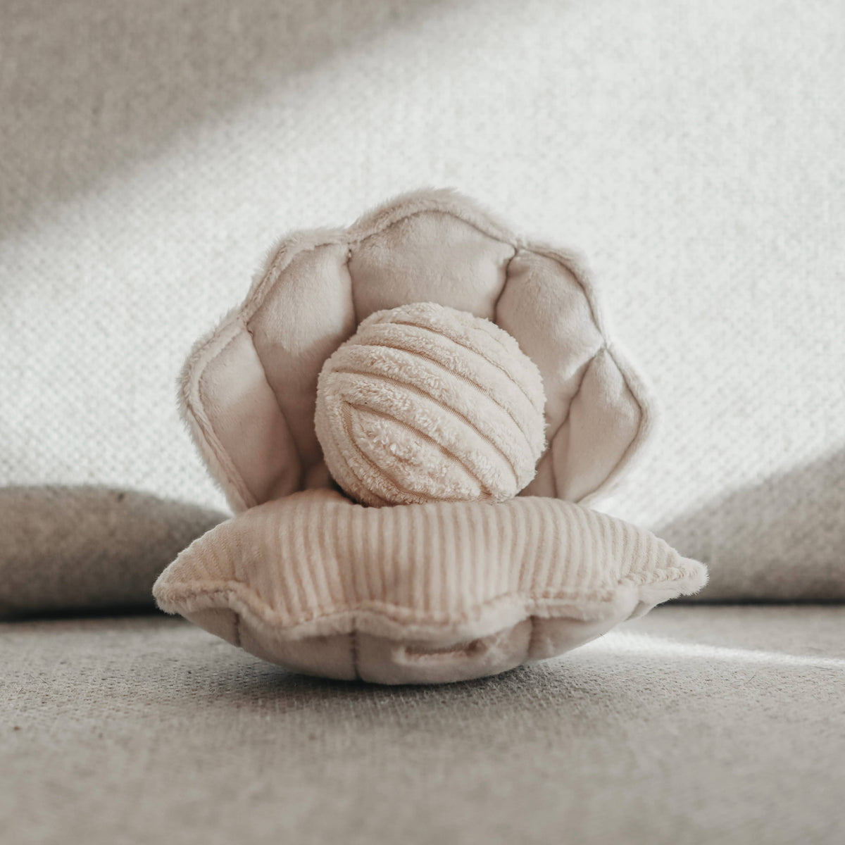 Lambwolf Collective Oyster POP interactive dog toy with removable squeaky pearl ball