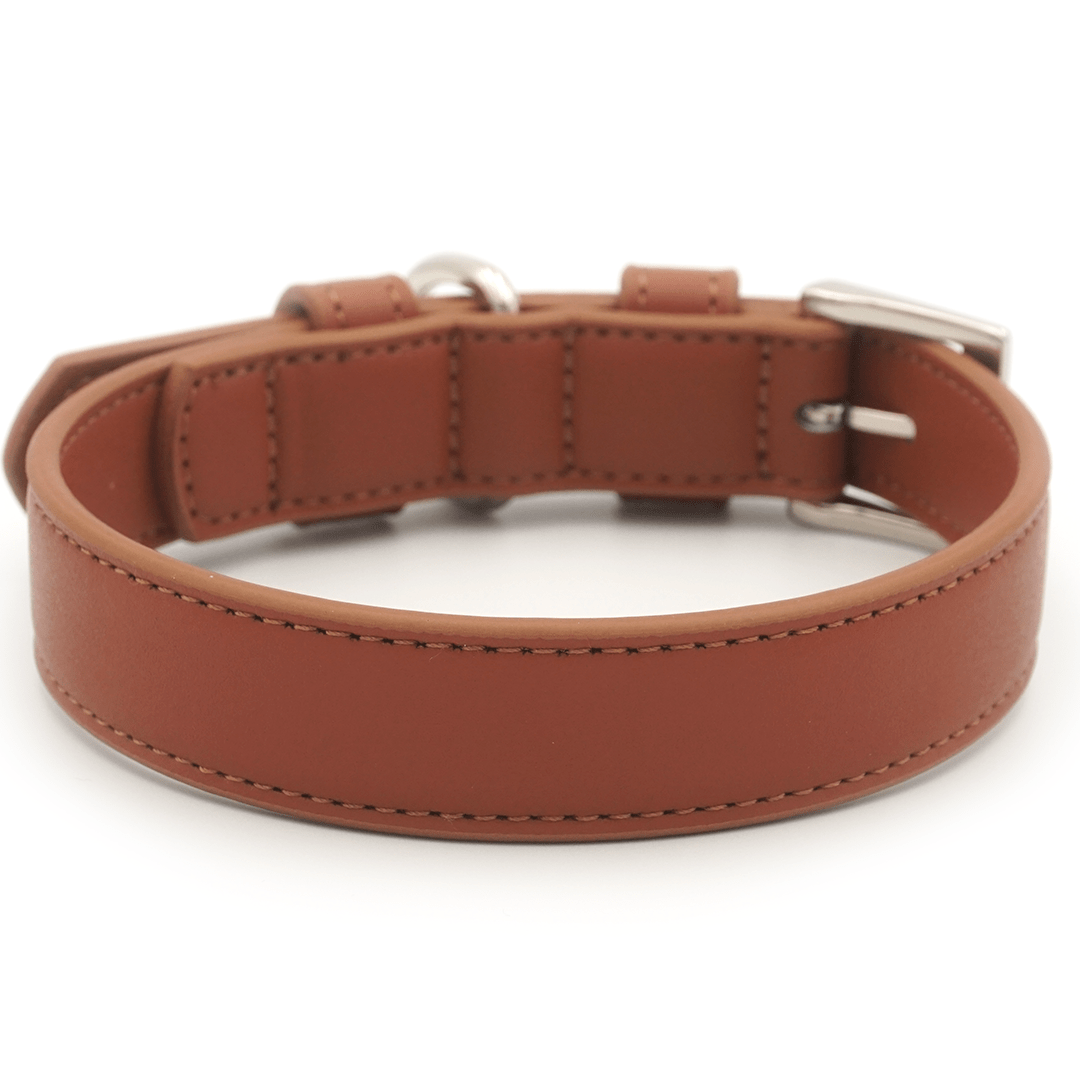 Luxury brown dog collar by Ralph & Co with a timeless leather-look finish