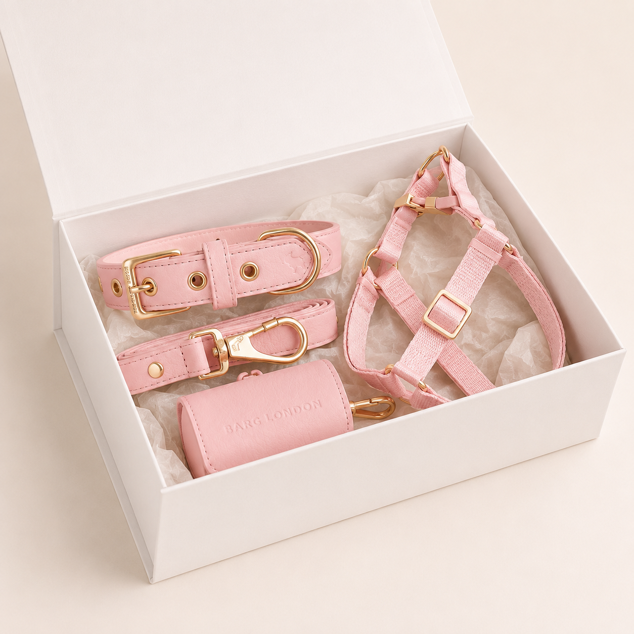 Complete coordinated dog walking set presented in a luxury Bell & Beau gift box.