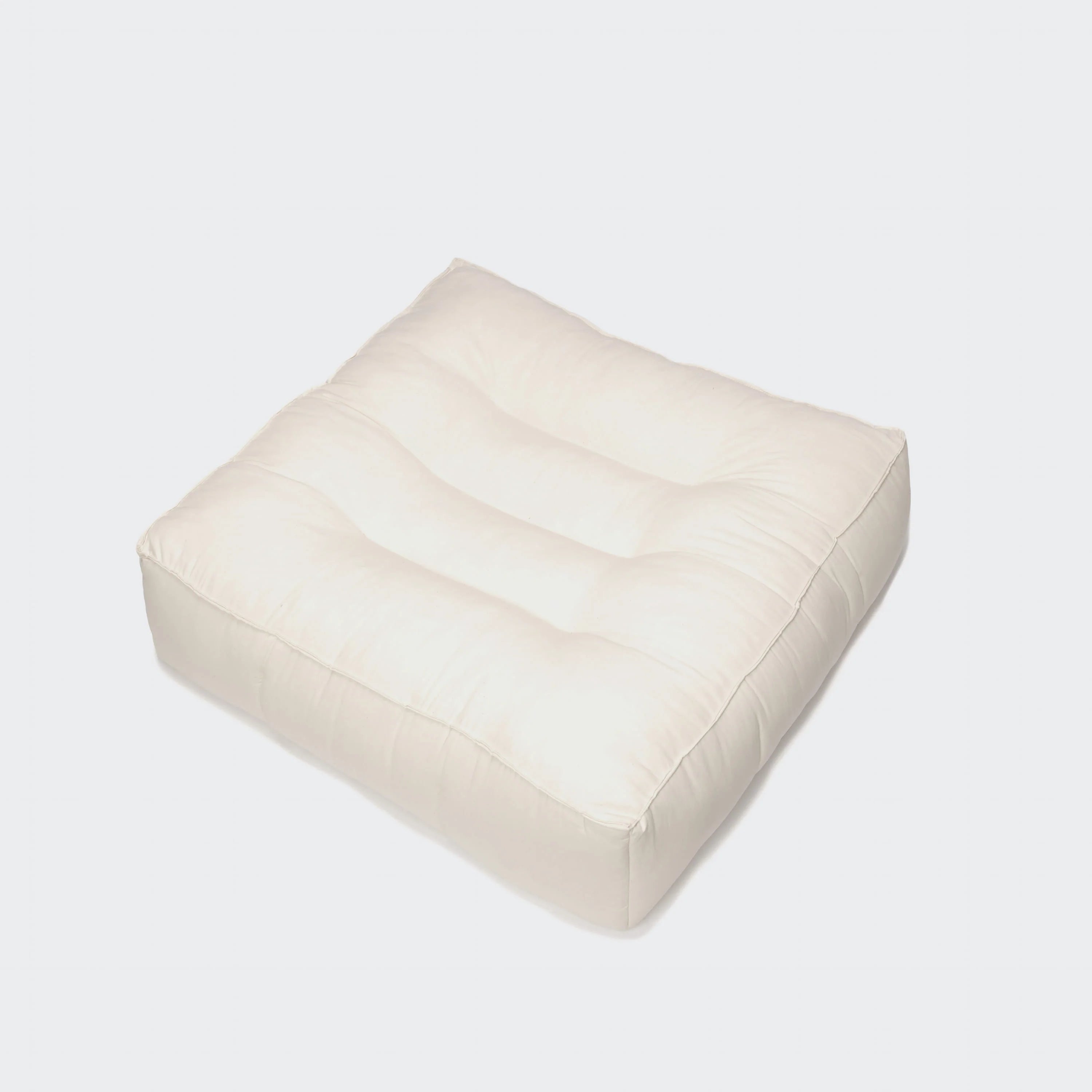 Cloud7 Dog Bed Cube suitable for modern and traditional homes.