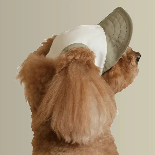 Moonrise Chalky pet hat featuring a lightweight bucket hat design for UV and light rain protection.