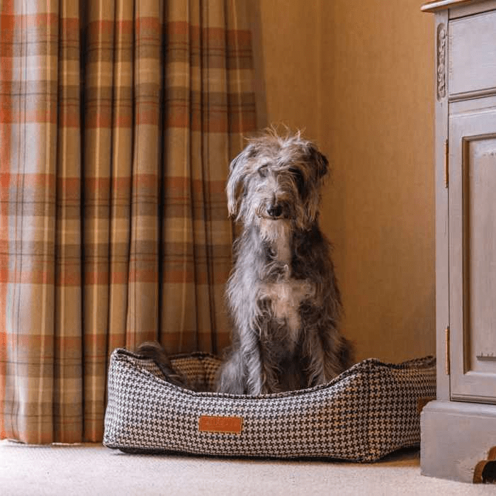 Ralph & Co Kensington luxury black and white houndstooth dog bed