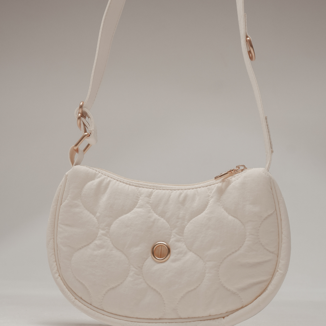 bag for walking a dog 
