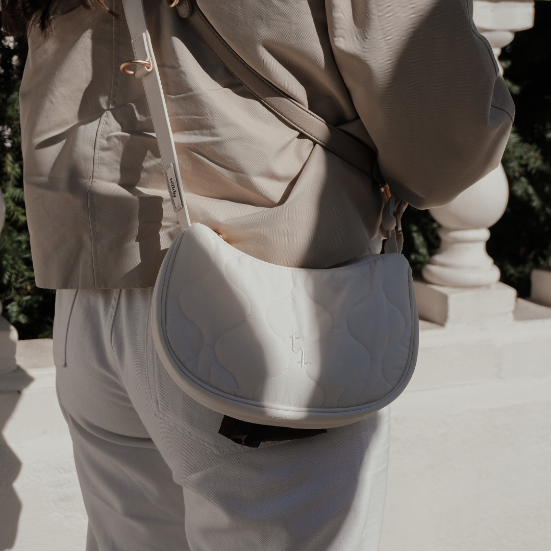 Marshmallow quilted crossbody walking bag