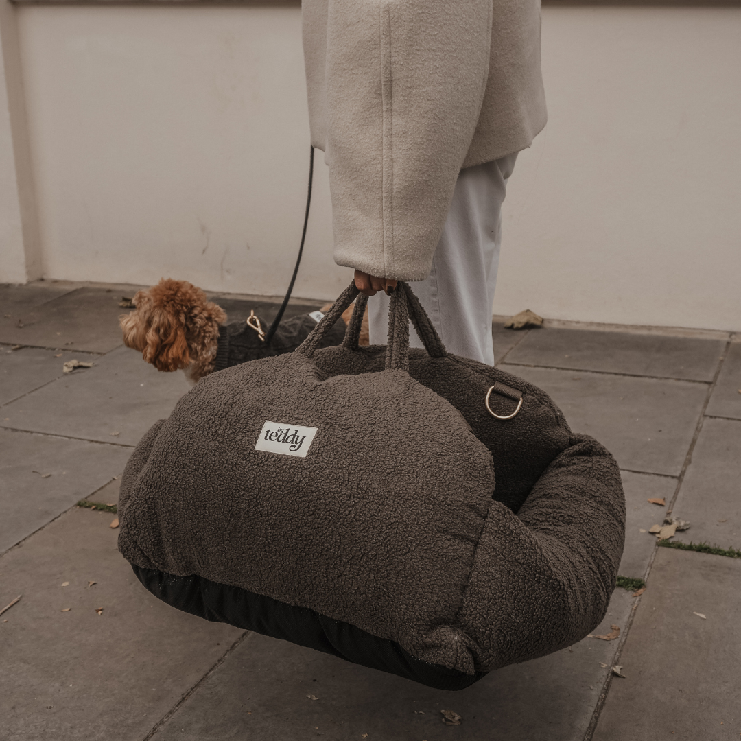 Premium sherpa pet travel seat by BY TEDDY