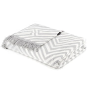 Labbvenn HAAKLA luxury cotton-rich home blanket for contemporary interiors.