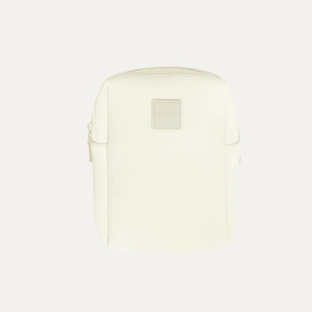 Close-up detail of the maxbone GO With Ease Pouch