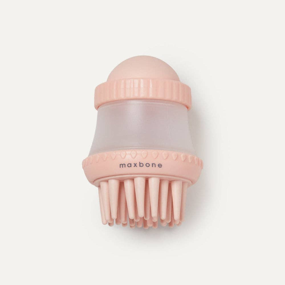 Deep Cleanse Shampoo Dispensing Dog Brush