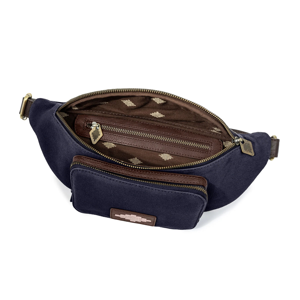 pampeano Rinonera navy hands-free crossbody bag ideal for everyday dog walks