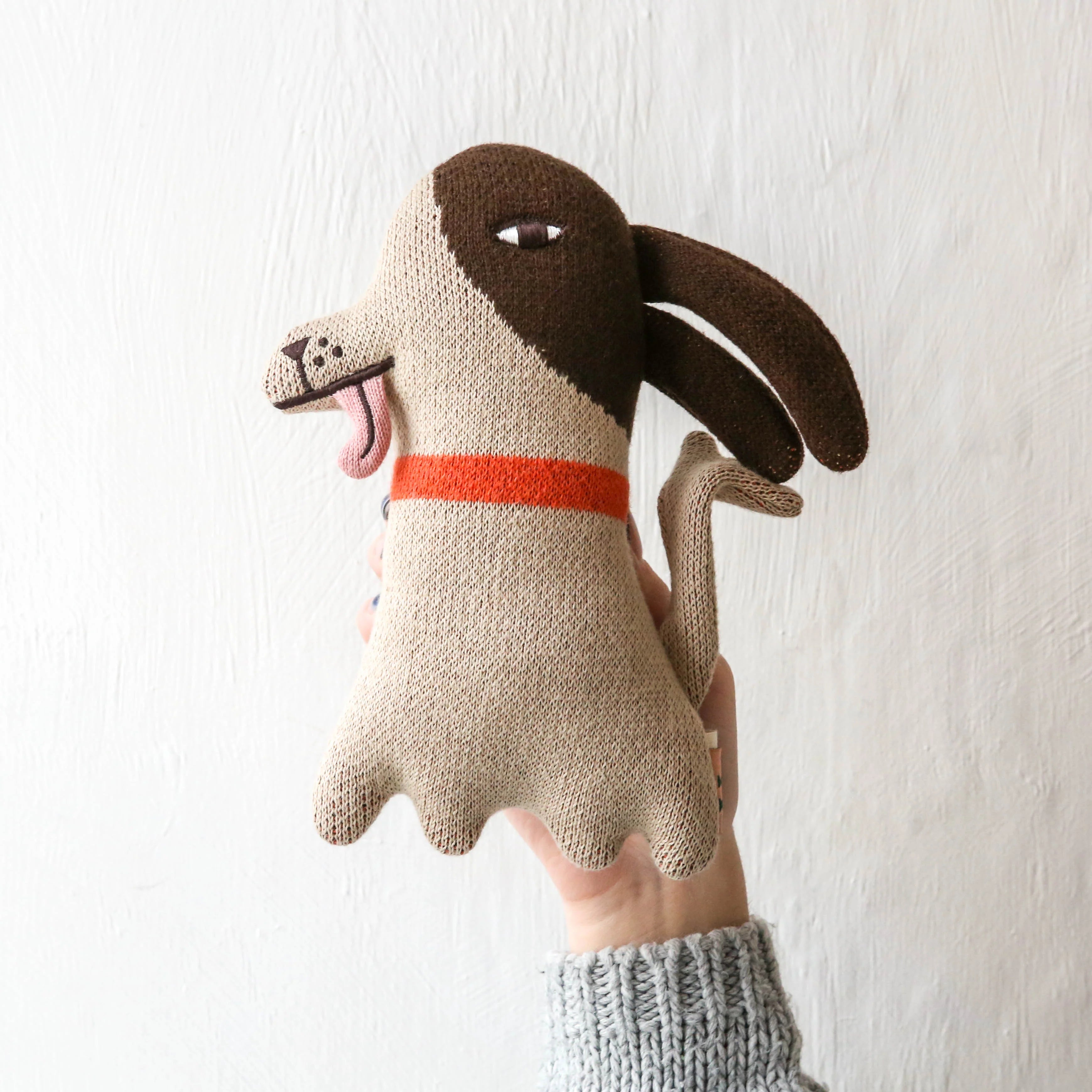 Donna Wilson Stanley Dog presented in a reusable cotton drawstring bag.